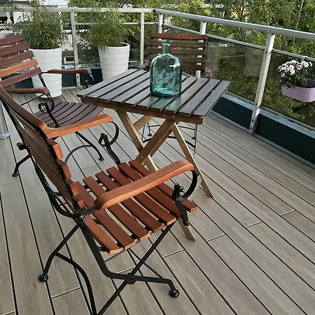 Ideale In Duesseldorf-nord * Дюссельдорф