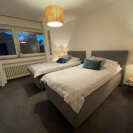 Ideale In Duesseldorf-nord * دوسلدورف