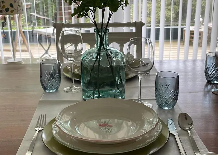 Ideale In Duesseldorf-nord Lägenhet